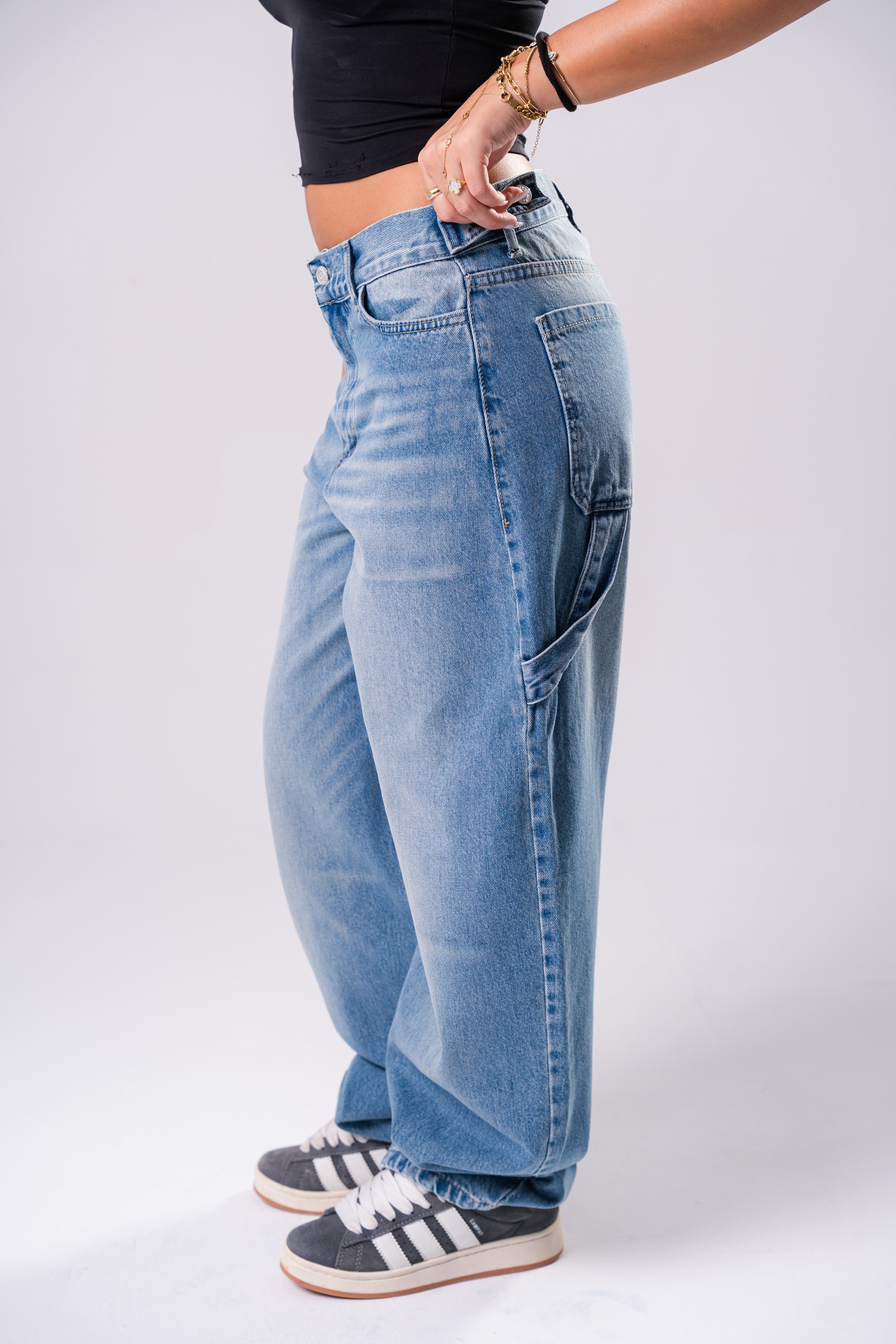 RELAXED BAGGY DENIM