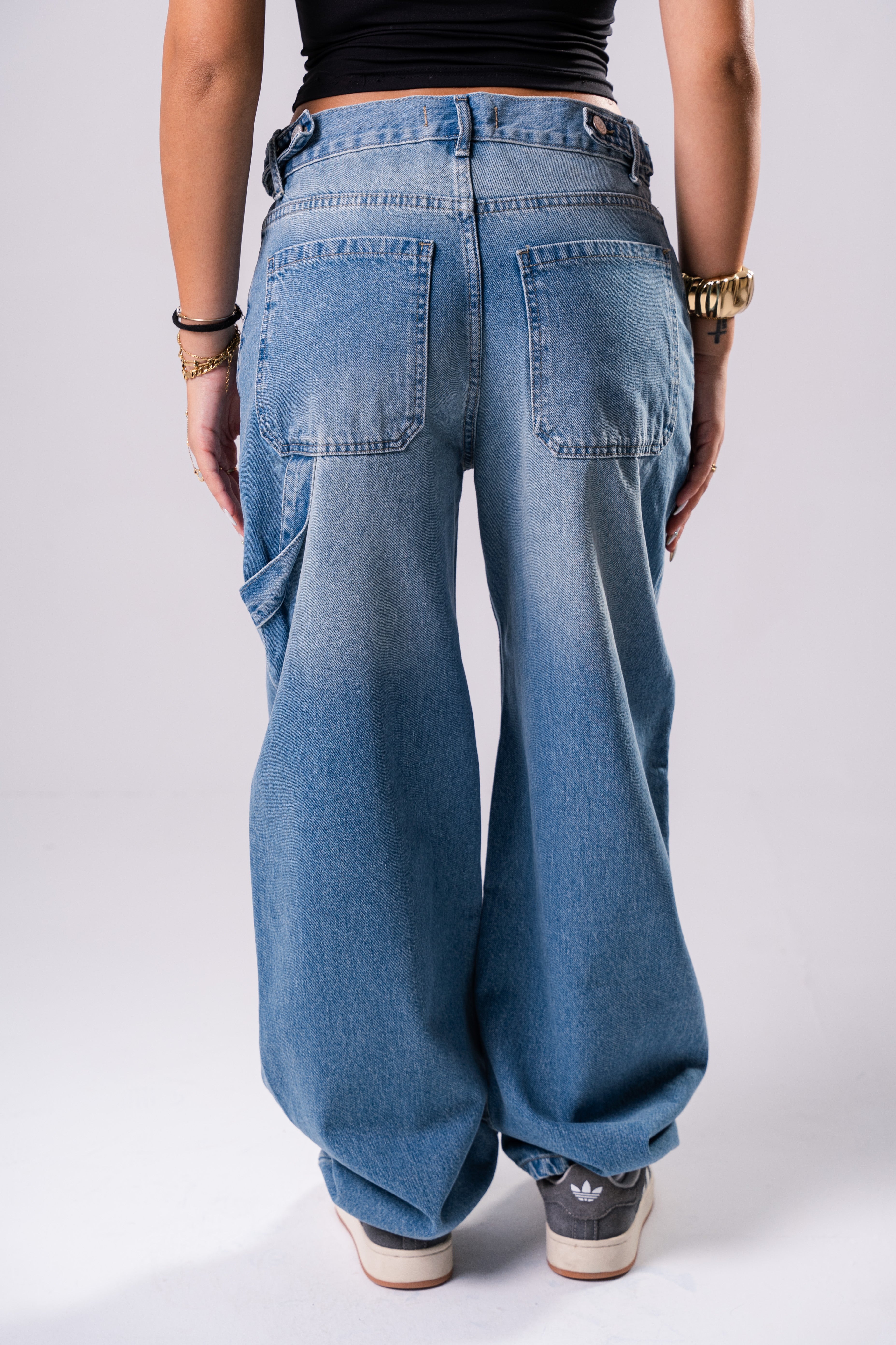 RELAXED BAGGY DENIM