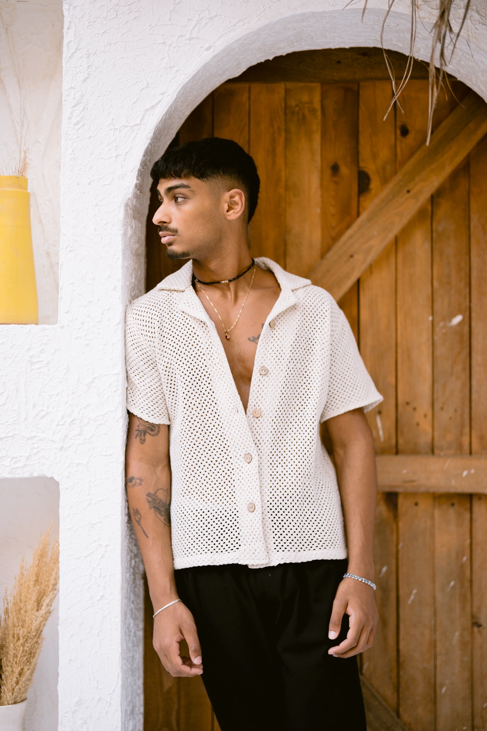 SHORT SLEEVE CROCHET SHIRT